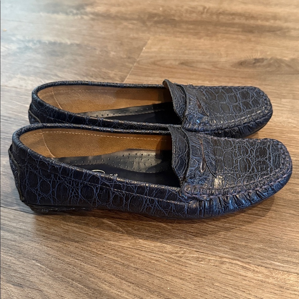 Impo Dela Faux Alligator Skin Print Penny Loafers Leather Lining Size 7 M